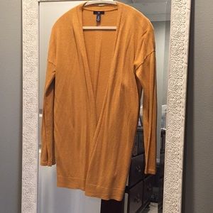 Women’s GAP cardigan, size medium